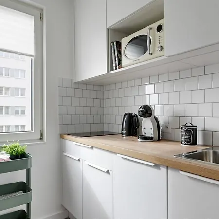 One & Only - Hampton Apartments